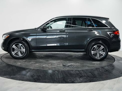 Used 2022 Mercedes-Benz GLC 300 4MATIC image 4