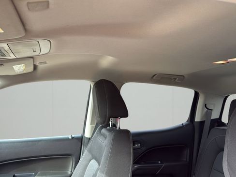 Used 2020 Chevrolet Colorado LT w/ LT Convenience Package image 15