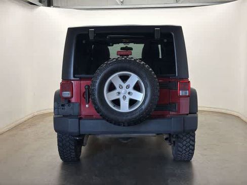 Used 2012 Jeep Wrangler Unlimited Rubicon w/ Dual Top Group AWD/4WD image 4