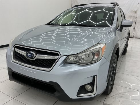 Used 2017 Subaru Crosstrek 2.0i Premium AWD/4WD image 1