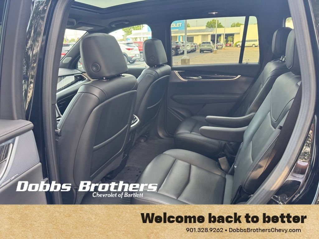 Used 2024 Cadillac XT6 Premium Luxury w/ Technology Package AWD/4WD image 33