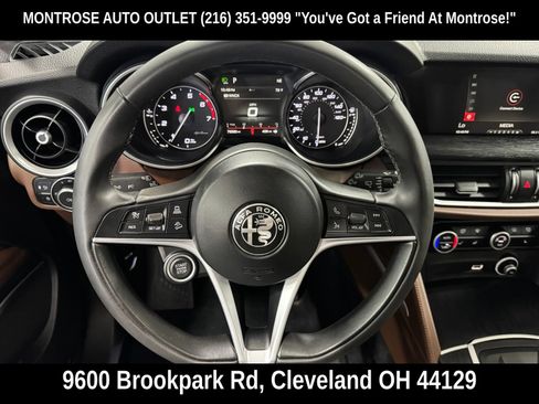 Used 2019 Alfa Romeo Stelvio AWD image 20