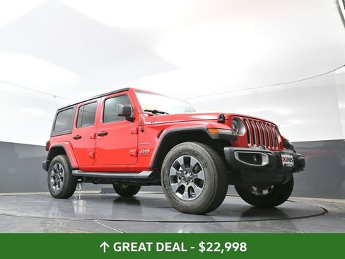 Used 2018 Jeep Wrangler Unlimited Sahara w/ Dual Top Group image 53