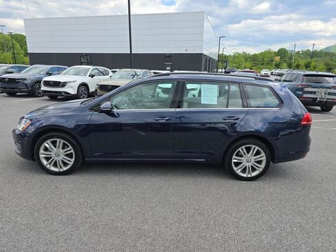 Used 2015 Volkswagen Golf TDI SE FWD image 6
