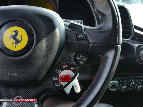 Used 2011 Ferrari 458 Italia Coupe RWD image 29