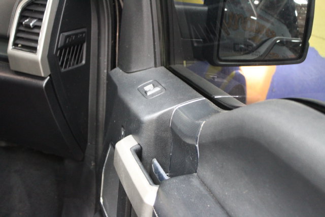 Used 2020 Ford F150 Lariat AWD/4WD image 9