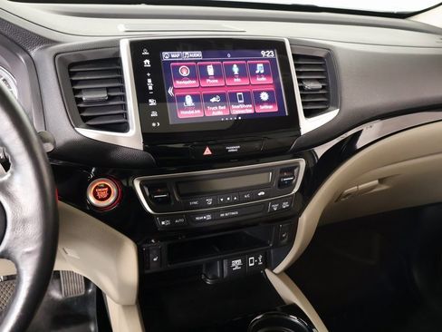 Used 2020 Honda Ridgeline RTL-E image 5