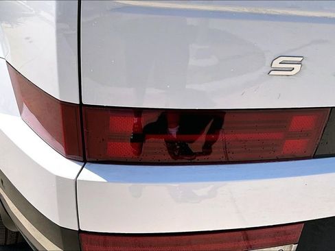 Used 2025 Hyundai Santa Fe Limited AWD/4WD image 37