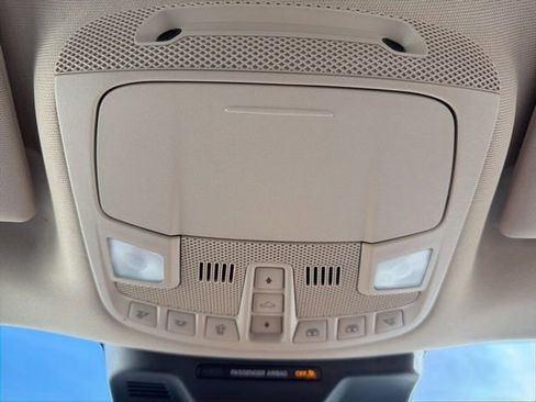 Used 2024 Ford Expedition Max XLT image 22