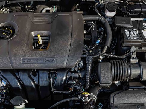 Certified 2024 Kia Forte LXS image 29