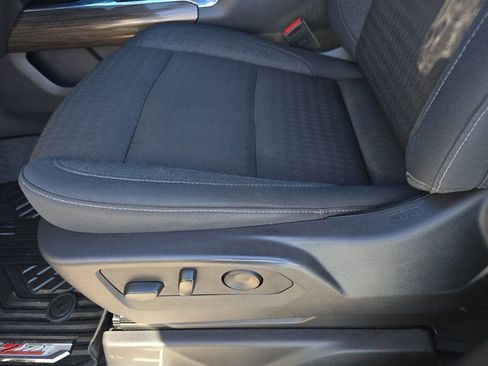 Used 2024 Chevrolet Silverado 1500 LT Trail Boss image 27