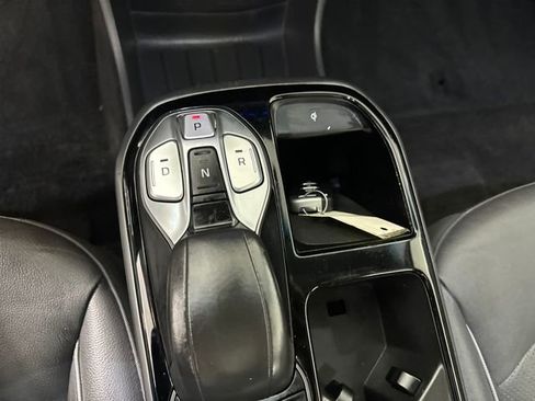 Used 2021 Hyundai Ioniq Limited image 20