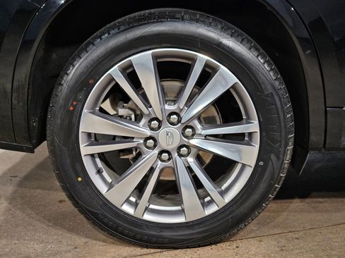 Used 2024 Cadillac XT6 Premium Luxury image 17