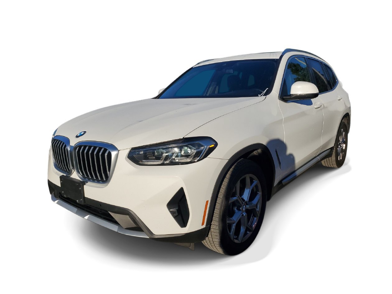 Used 2024 BMW X3 xDrive30i AWD/4WD image 2