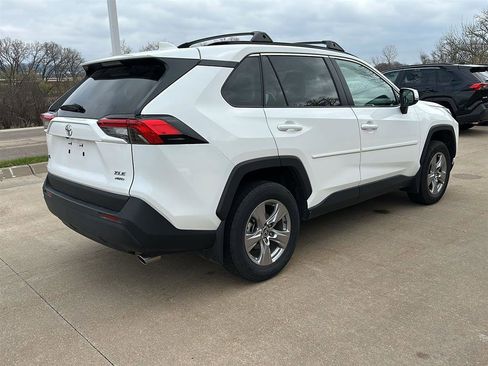 Certified 2025 Toyota RAV4 XLE image 9