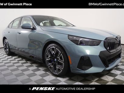 New 2026 BMW i5 eDrive40 w/ M Sport Package