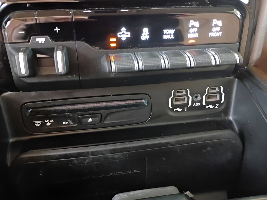Used 2019 RAM 1500 Limited AWD/4WD image 15