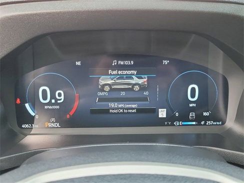 Used 2025 Ford Explorer Active image 7