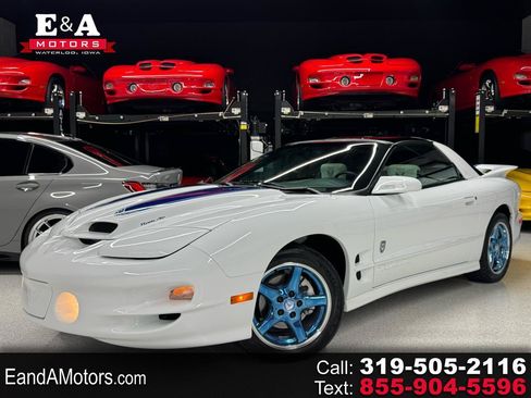 Used 1999 Pontiac Firebird Formula RWD image 1