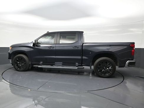Used 2023 Chevrolet Silverado 1500 LT w/ Protection Package RWD image 2