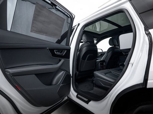 New 2026 Audi Q7 3.0T Prestige image 17