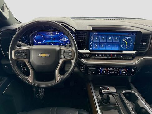 Used 2022 Chevrolet Silverado 1500 High Country w/ High Country Premium Package image 22