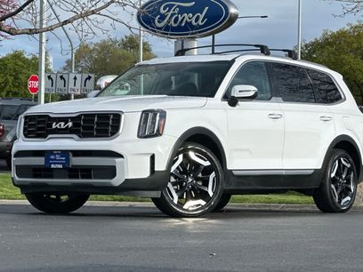 Used 2025 Kia Telluride S