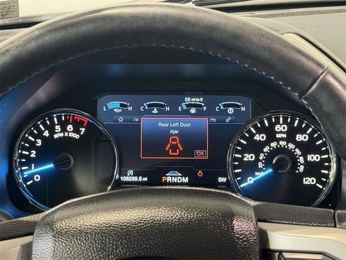 Used 2018 Ford F150 Lariat w/ Equipment Group 502A Luxury image 28