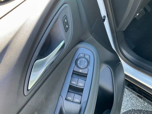 New 2026 Buick Encore GX Sport Touring image 4