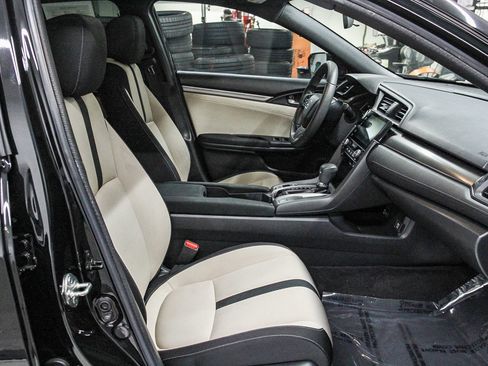 Used 2017 Honda Civic EX image 18