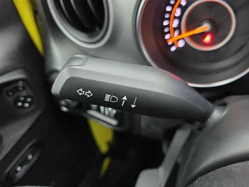 Used 2022 Jeep Wrangler Sport AWD/4WD image 27