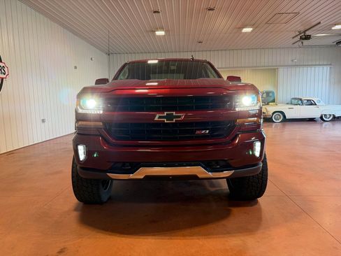Used 2017 Chevrolet Silverado 1500 LT w/ All Star Edition image 6