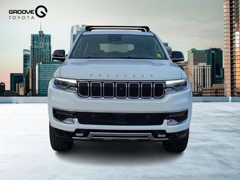 Used 2023 Jeep Wagoneer Series III w/ Rear Seat Video Group 1 image 10