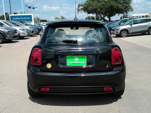 Used 2024 MINI Cooper SE FWD image 9