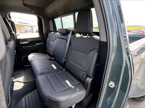 New 2026 Chevrolet Silverado 3500 LT w/ All Star Edition AWD/4WD image 10