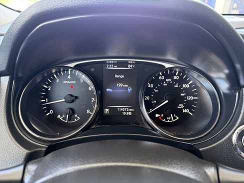 Used 2016 Nissan Rogue SL AWD/4WD image 14