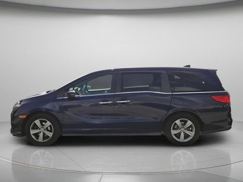 Used 2019 Honda Odyssey EX image 3