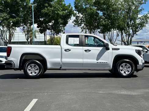 Used 2024 GMC Sierra 1500 Pro RWD image 2