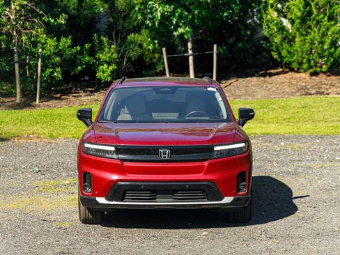 Used 2024 Honda Prologue Touring image 2