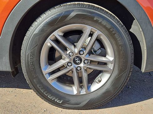 Used 2017 Hyundai Santa Fe Sport image 13