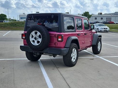 Used 2022 Jeep Wrangler Unlimited Sport image 5