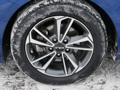 Certified 2023 Kia Forte LXS w/ LXS Technology Package image 15