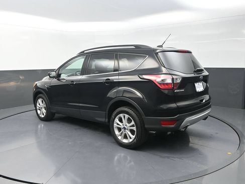 Used 2018 Ford Escape SE AWD/4WD image 8