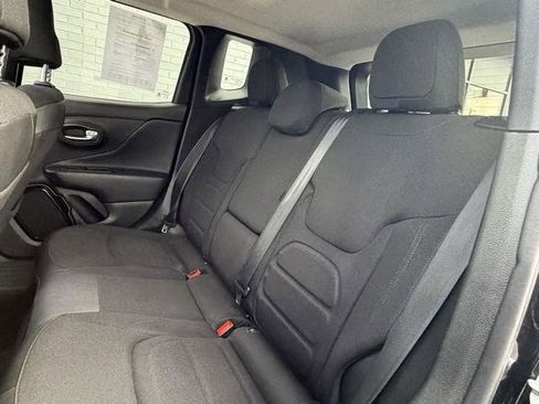 Used 2017 Jeep Renegade Altitude image 25