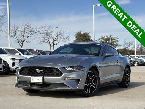 Used 2023 Ford Mustang Premium image 2