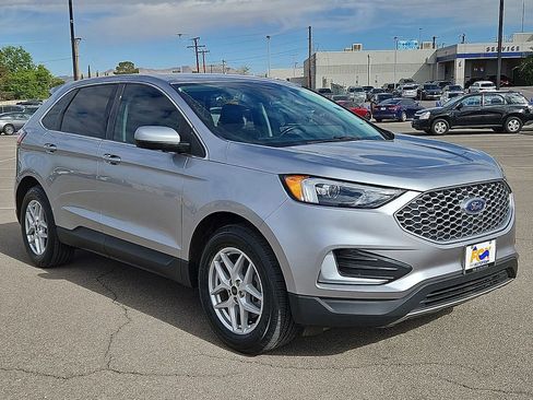 Used 2023 Ford Edge SEL AWD/4WD image 6