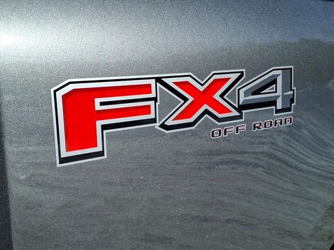 New 2026 Ford F350 4x4 SuperCab Super Duty image 8