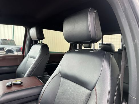 Used 2023 Ford F150 Lariat w/ FX4 Off-Road Package AWD/4WD image 3