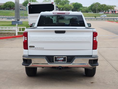 New 2026 Chevrolet Silverado 1500 W/T image 13