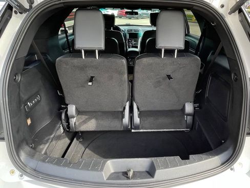 Used 2016 Ford Explorer Sport w/ Equipment Group 401A image 13